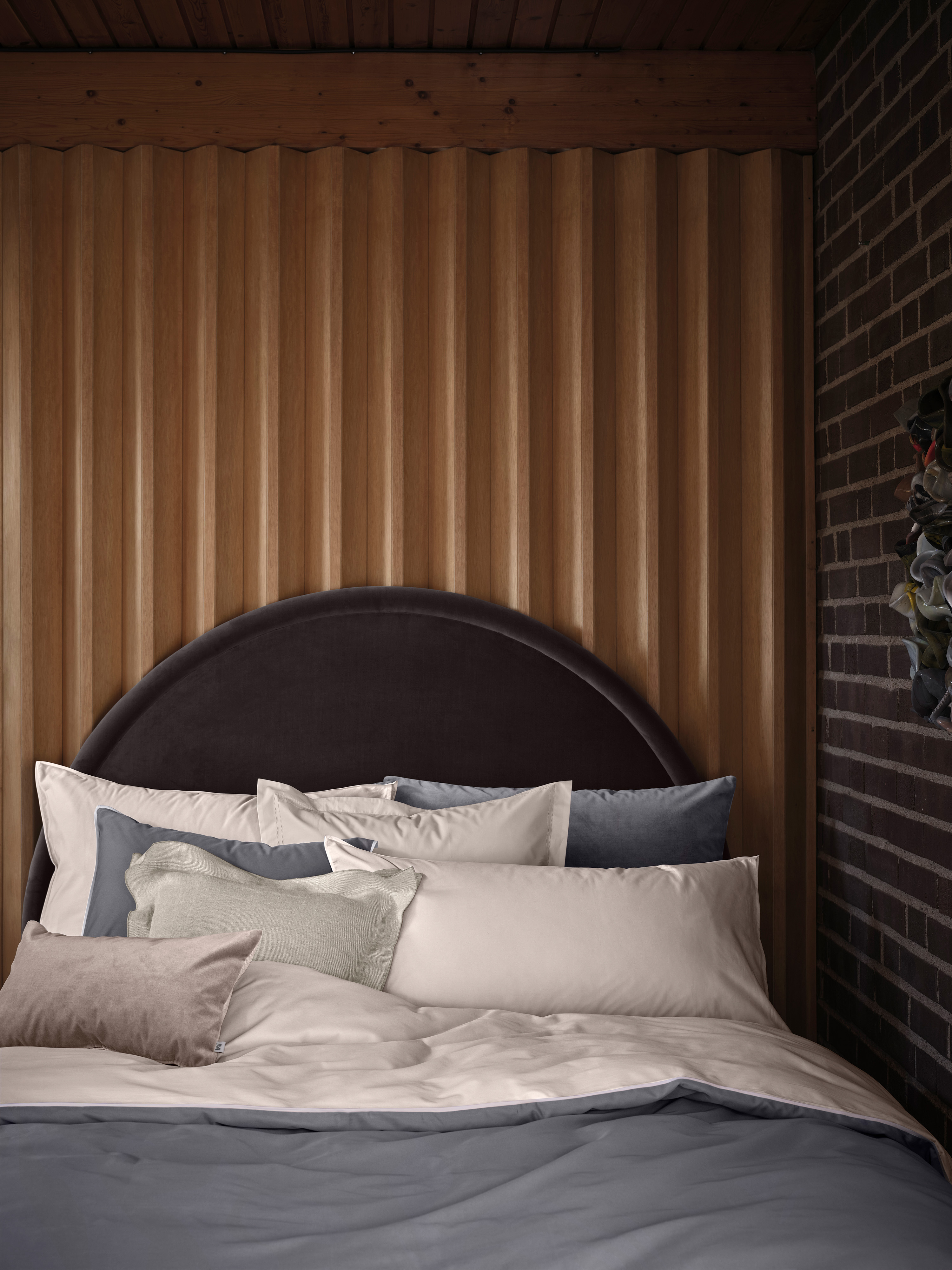 Mille Notti Luna Sänggavel Sammet Mörkgrå Sammet